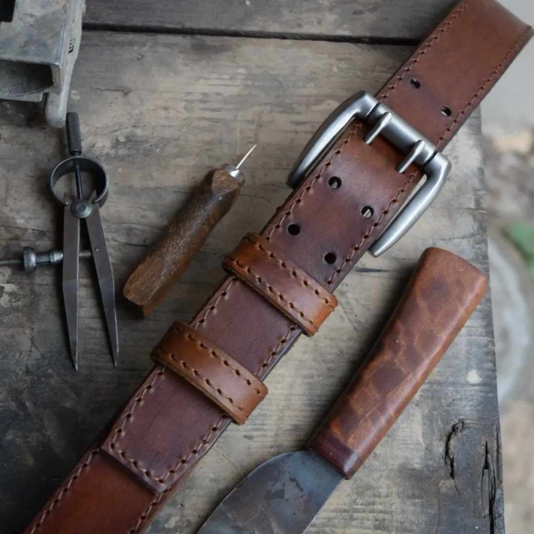 s2knife-solus-handmade-leather-belt-zoom-main-second Handcrafted Leather Belt ‘’Solus’’ - Image 1